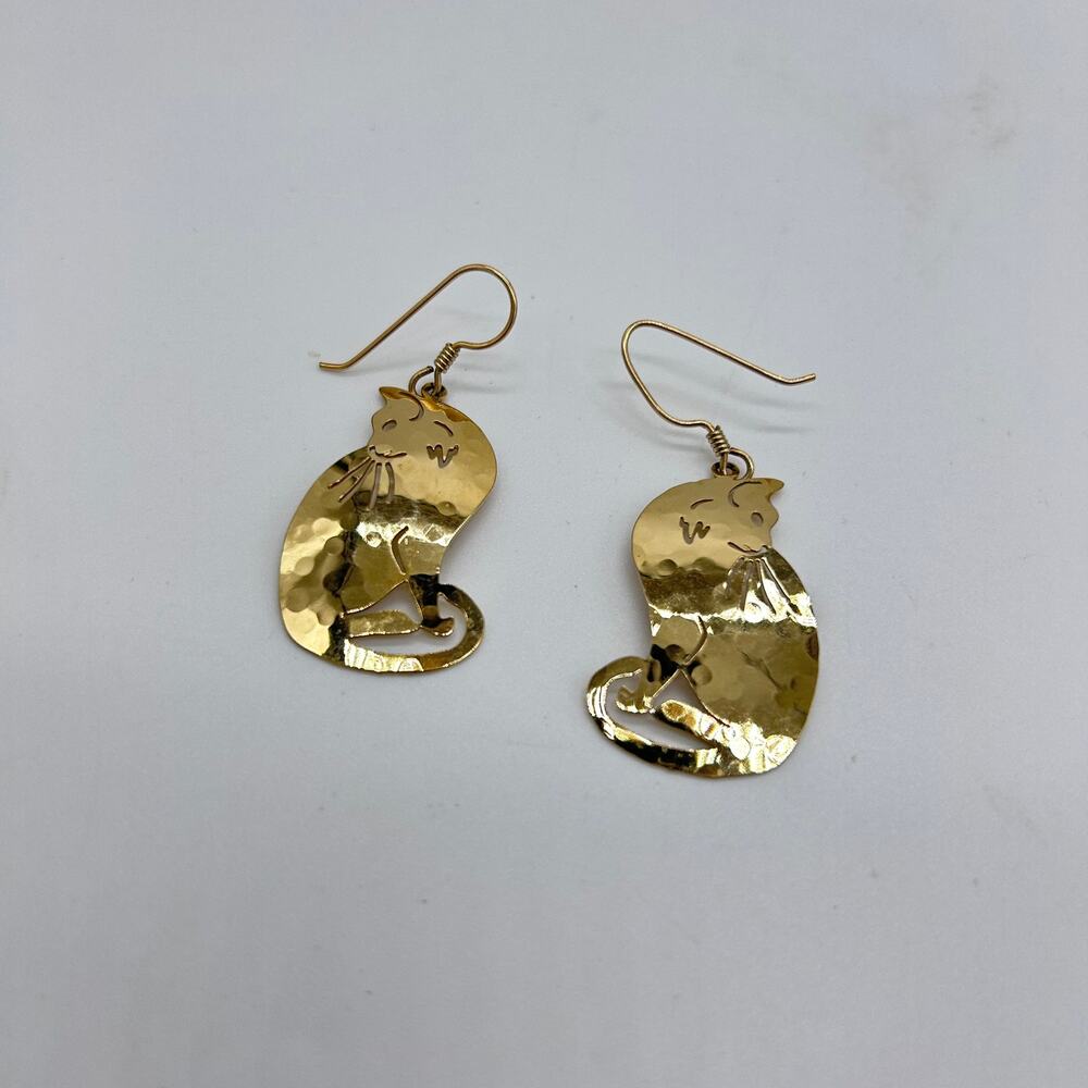 Wild Bryde Cat Earrings Gold Tone Boho Figural Dangle Animal Jewelry Kitten - Picture 5 of 6
